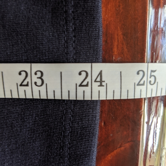 2 skirts - Picture 6 of 6